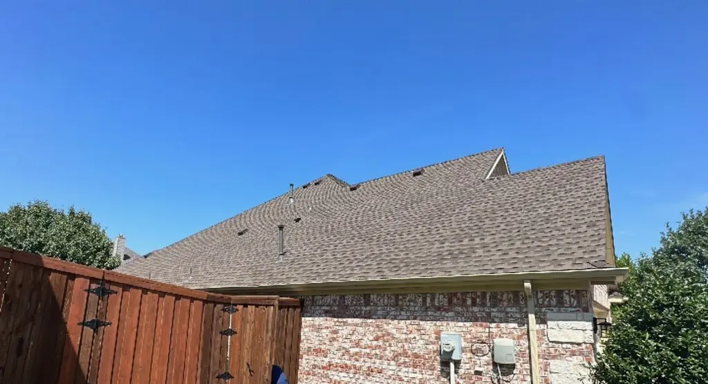 Completed roof replacement project in Lake Los Angeles